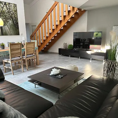 Auszeit Ferienhaus Lichtenberg Mit Sauna Am Frankenwaldsee, Kamin, Klima, Garten 아파트 *
